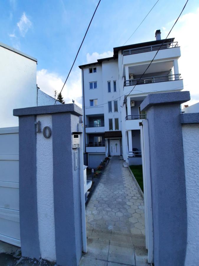 Divizija Lux Apartments Bělehrad Exteriér fotografie